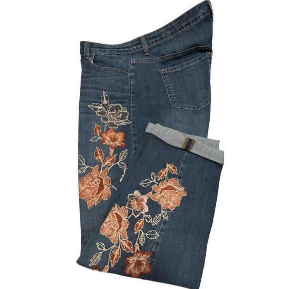 Style & Co. “Botanical Shine” size 16 boyfriend jeans. - Picture 6 of 12